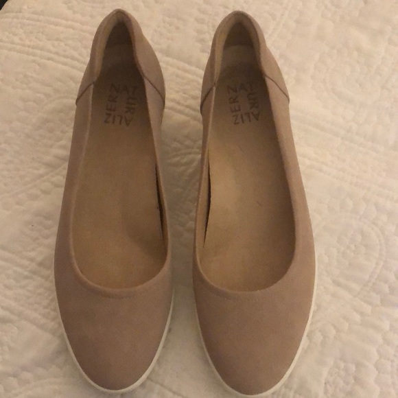 Naturalizer wedge shoes. Sz 8.5 - Picture 1 of 6